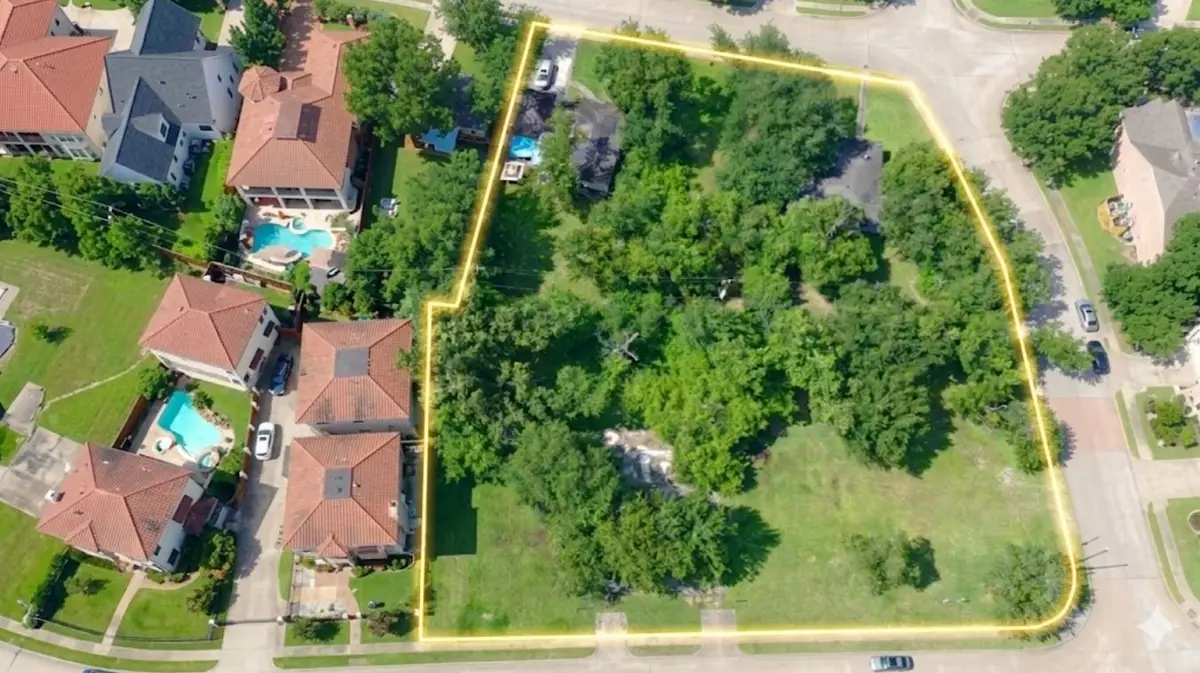 5514 Mcculloch Circle, Houston, TX 77056 - #1
