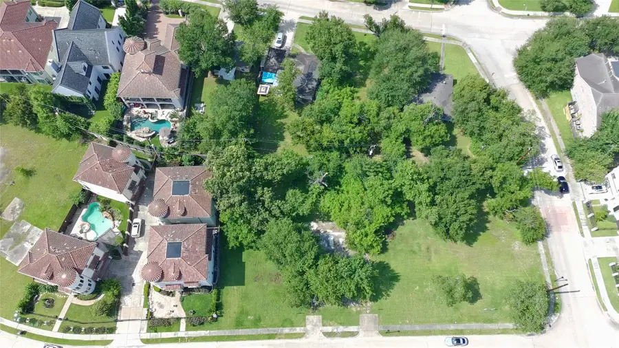 5514 Mcculloch Circle, Houston, TX 77056 - #2