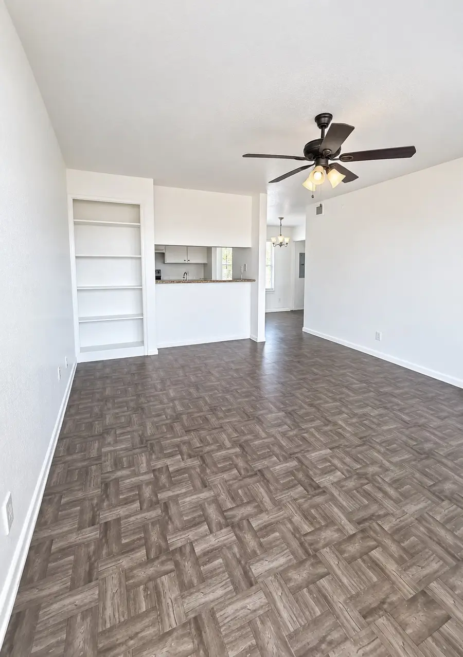 9898 Club Creek Drive #1613, Houston, TX 77036 - #2