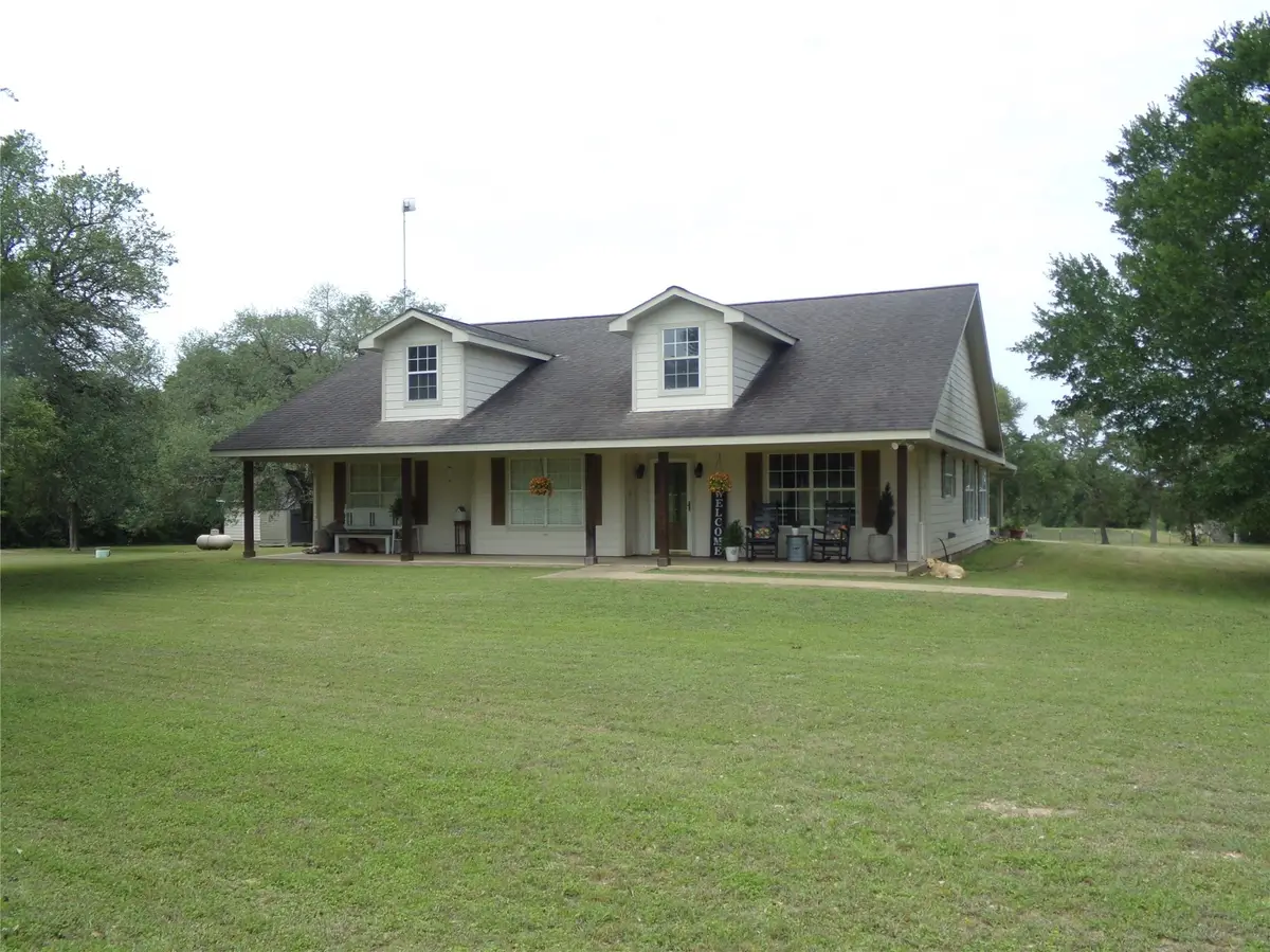1015 Coy Road, Weimar, TX 78962 - #1