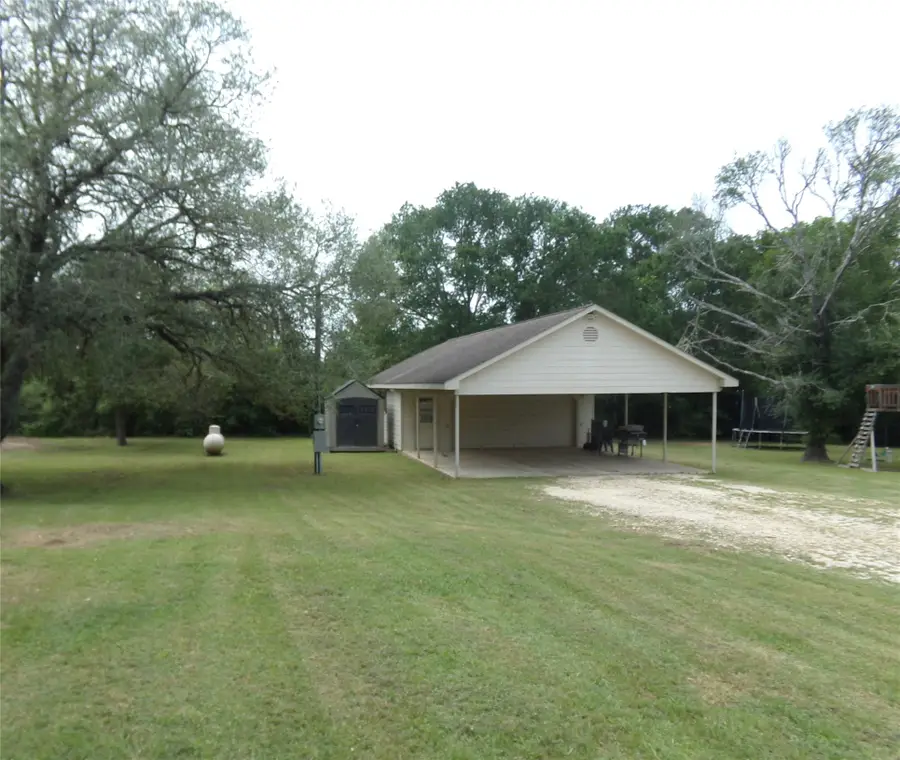 1015 Coy Road, Weimar, TX 78962 - #3