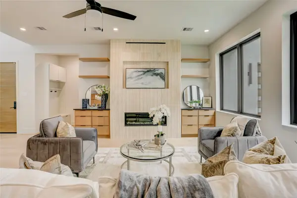 5409 Chevy Chase #B, Houston, TX 77056