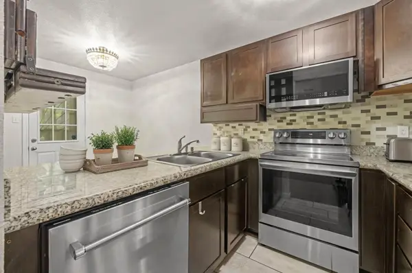 16478 Eastchase, Montgomery, TX 77316