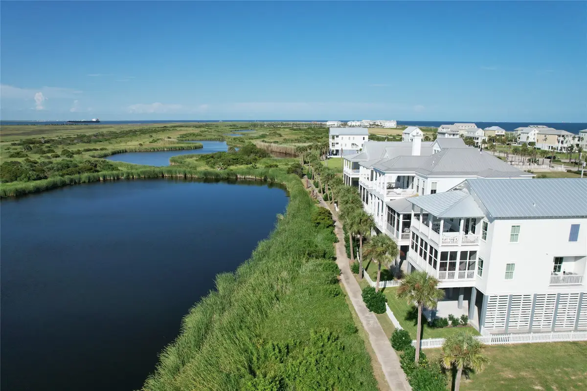 1510 Beachtown Drive, Galveston, TX 77550 - #1