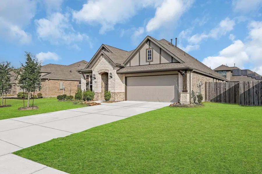 2403 Dovetail Park Lane, Richmond, TX 77469 - Image #2