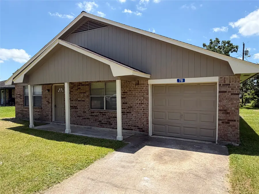 719 Pine Terrace Road, Prairie View, TX 77445 - #2