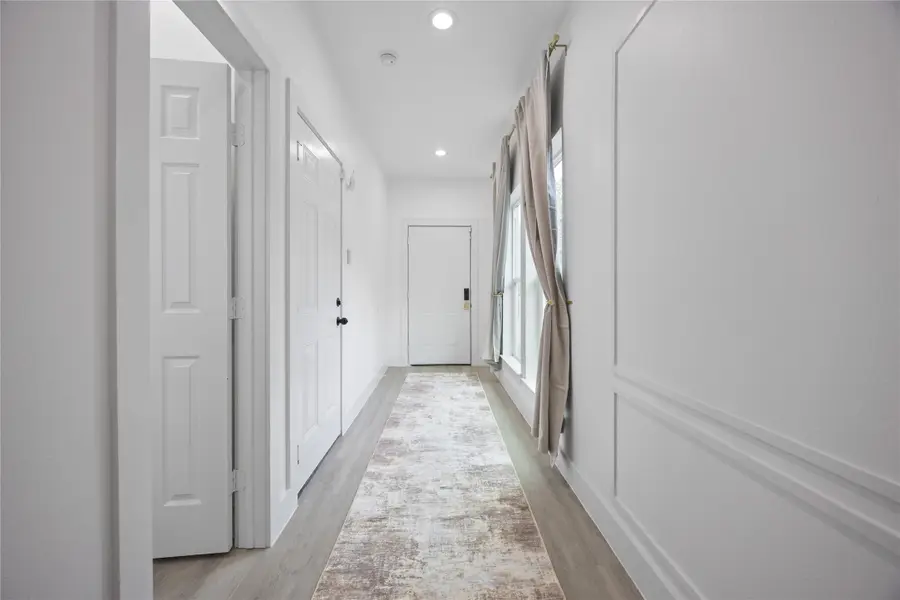 2329 Hampton Drive, Houston, TX 77088 - Image #2