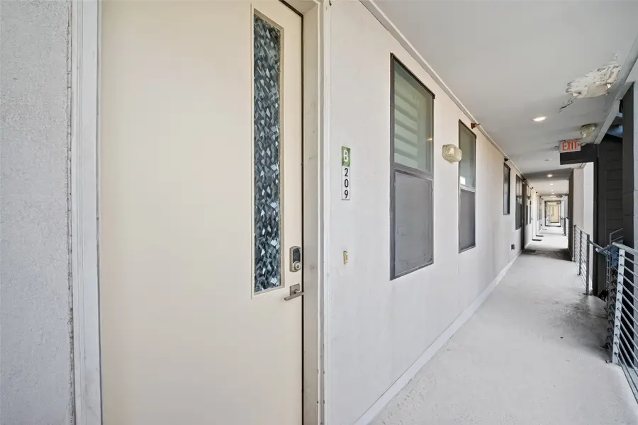 2401 Crawford Street #B209, Houston, TX 77004 - #3