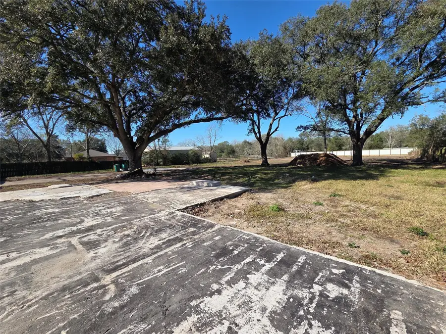414 Gordy Road, Bacliff, TX 77518 - #3