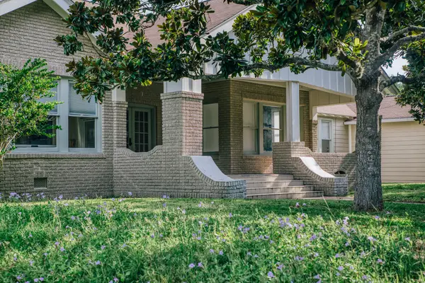 511 Crockett Street, Brenham, TX 77833