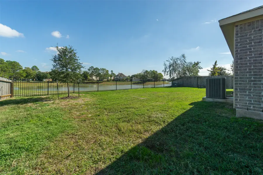 2832 Cross Colony Drive, Texas City League City, TX 77539 - Image #2