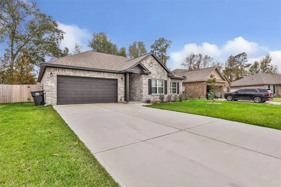 436 Pebble Drive, Dayton, TX 77535 - Image #2