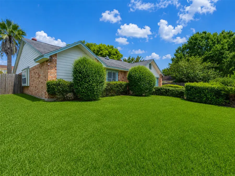 3814 Gamlin Bend Drive, Houston, TX 77082 - #2