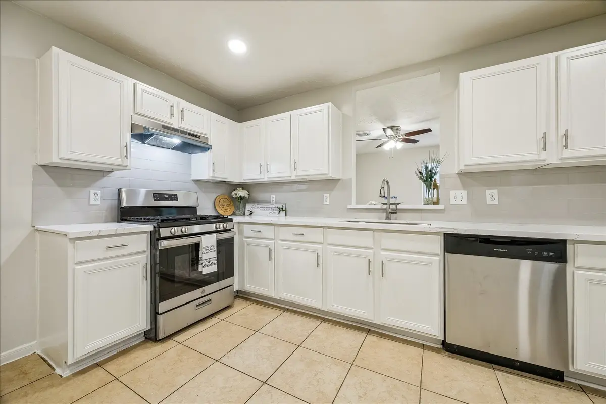 5239 Sugar Bush Drive, Houston, TX 77048 - #1