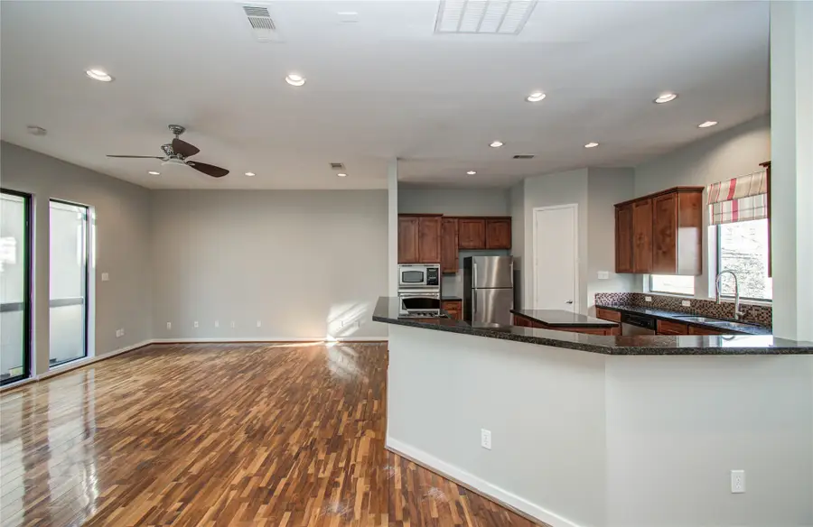 1609 Welch Street #B, Houston, TX 77006 - #3