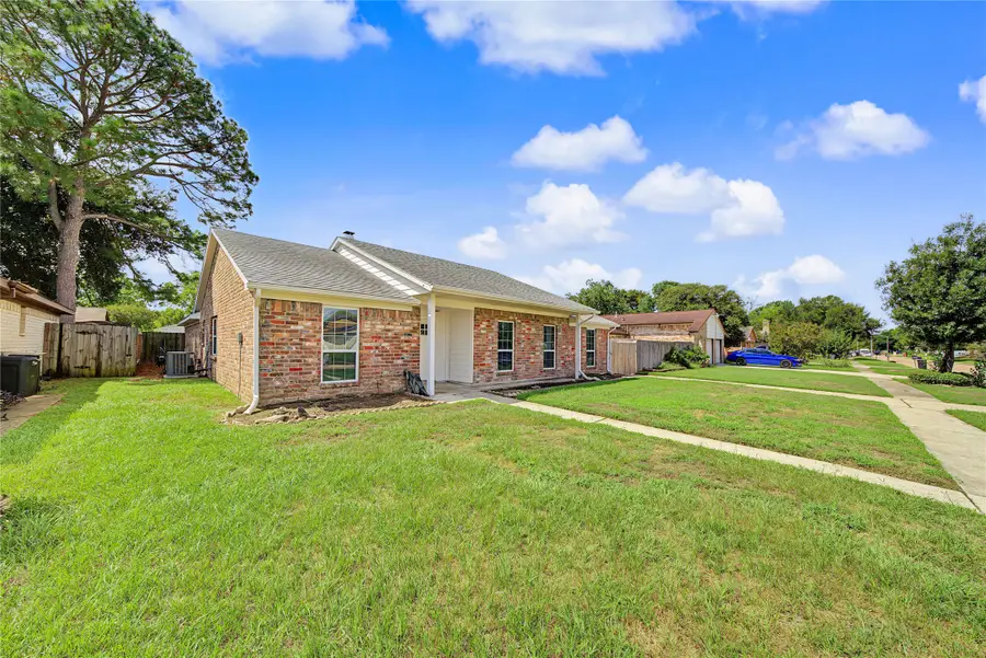 7015 Northleaf Drive, Houston, TX 77086 - #2