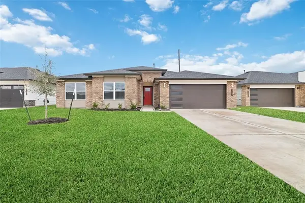 7207 Sunbreeze Lane, Rosenberg, TX 77469