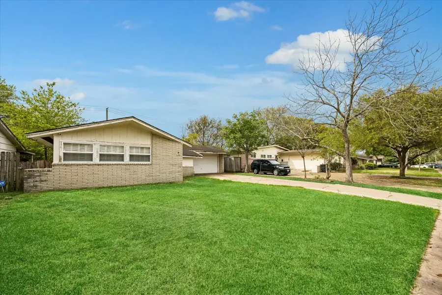 6821 Leader Street, Houston, TX 77074 - #2