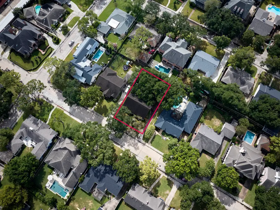 7811 Meadow Lake Ln, Houston, TX 77063 - #3