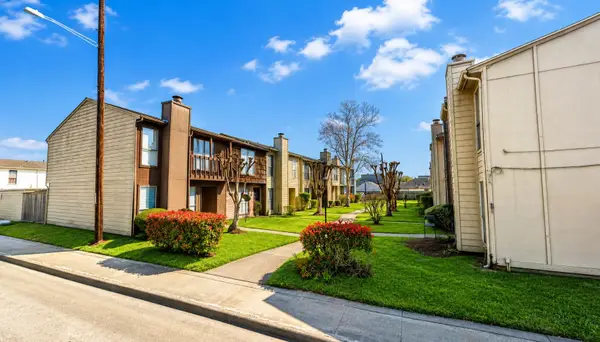 11685 Alief Clodine Road #10, Houston, TX 77082