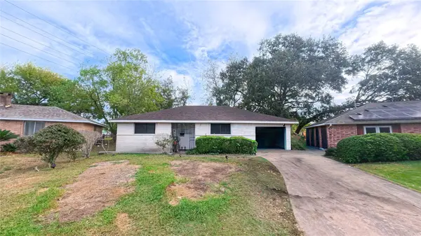 14531 Essendine Lane, Houston, TX 77045