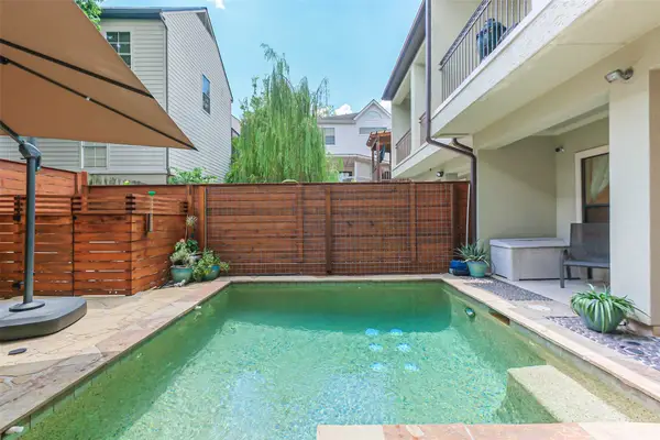 5217 Rose Street #A, Houston, TX 77007