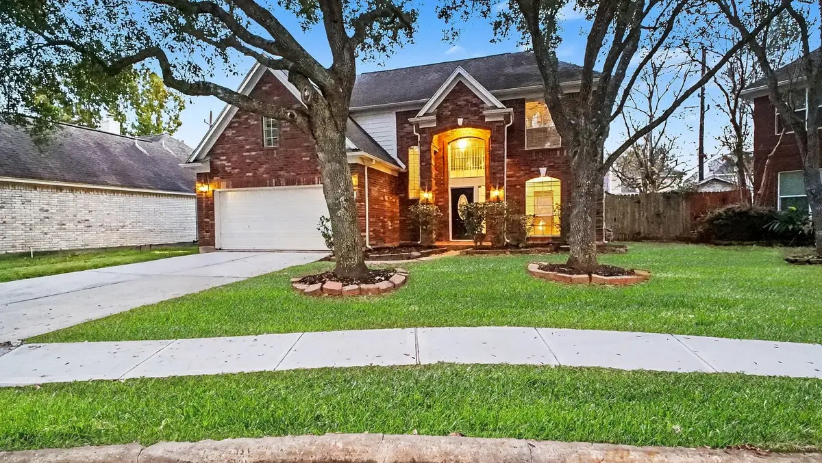 17927 Scenic Oaks Drive, Richmond, TX 77407 - Image #1