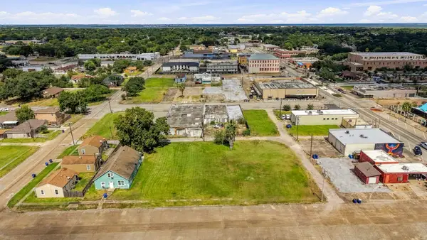 0 6th Avenue N, Texas City, TX 77590