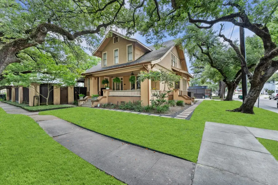 945 Harvard Street, Houston, TX 77008 - #2