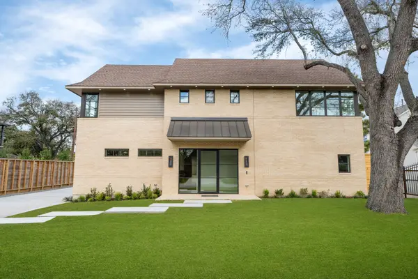 309 Avenue Of Oaks Street, Houston, TX 77009