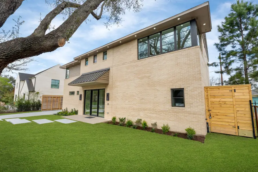 309 Avenue Of Oaks Street, Houston, TX 77009 - #3