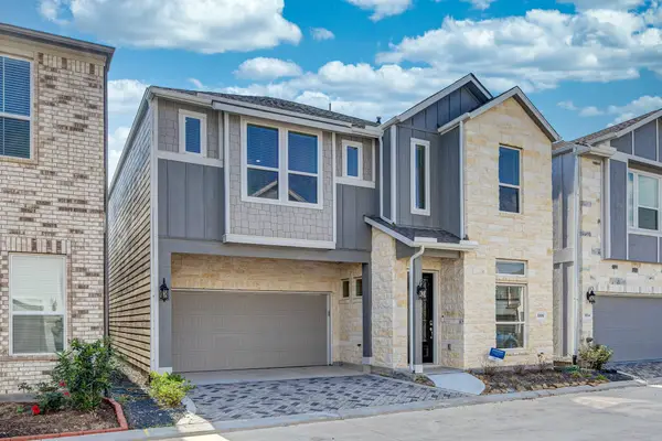 3006 Moonlit Mesa Lane, Houston, TX 77063