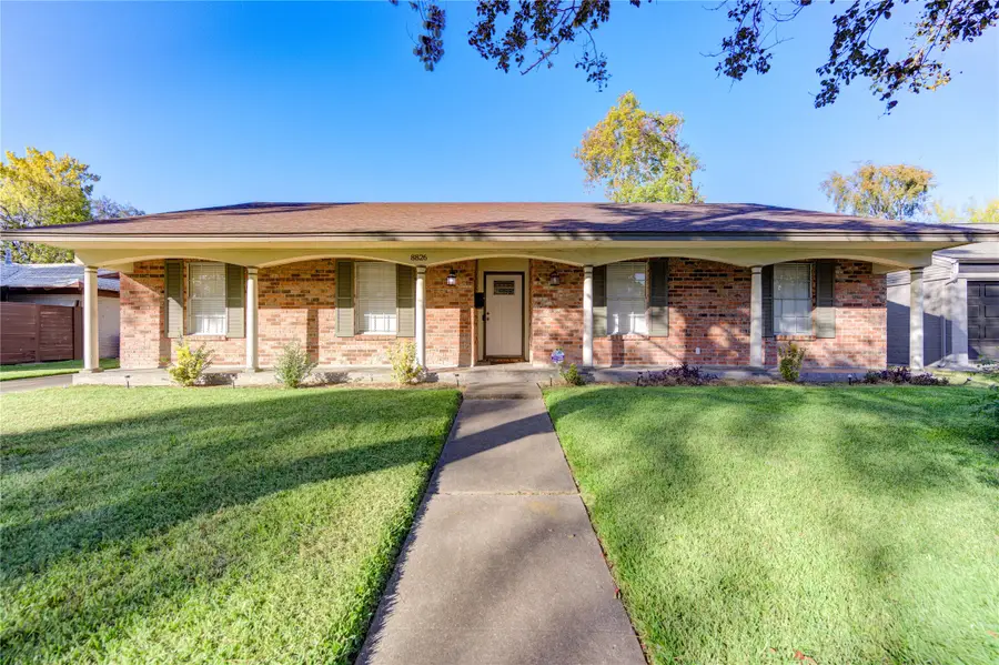 8826 Rowan Lane, Houston, TX 77036 - Image #2