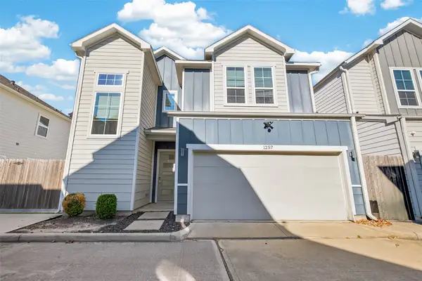 1257 W Tidwell Road, Houston, TX 77091