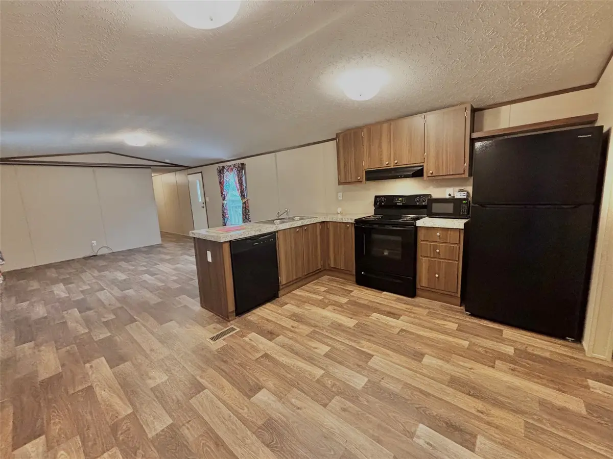 300 Cherokee Lane, Onalaska, TX 77360 - #1