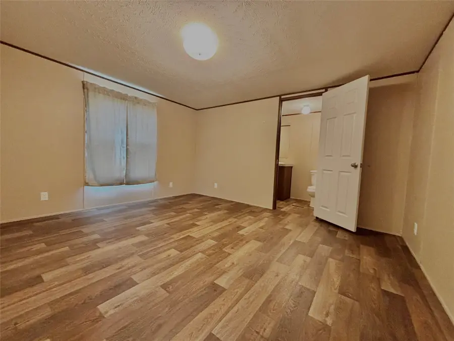 300 Cherokee Lane, Onalaska, TX 77360 - #2