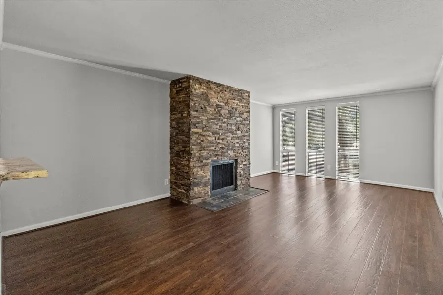 4627 Wild Indigo Street #604, Houston, TX 77027 - #2