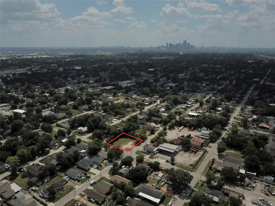 320 Harbor Street, Houston, TX 77020 - #2