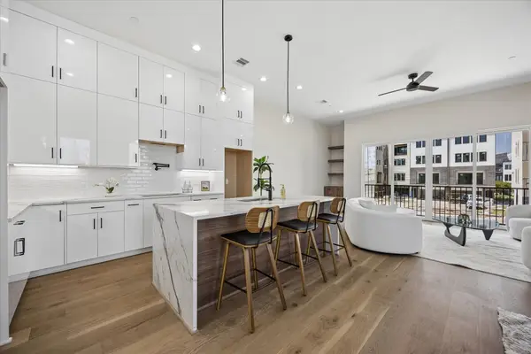 5861 Winsome Lane, Houston, TX 77057