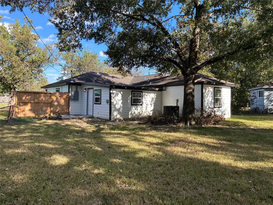 1508 Hemlock Drive, Pasadena, TX 77502 - Image #3