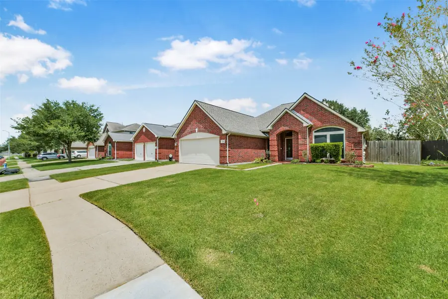 3510 Harbor Pass Lane, Friendswood, TX 77546 - #2