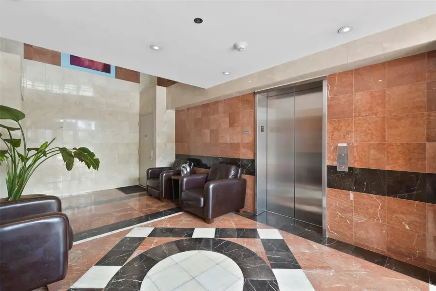 3311 Yupon Street #611, Houston, TX 77006 - Image #3