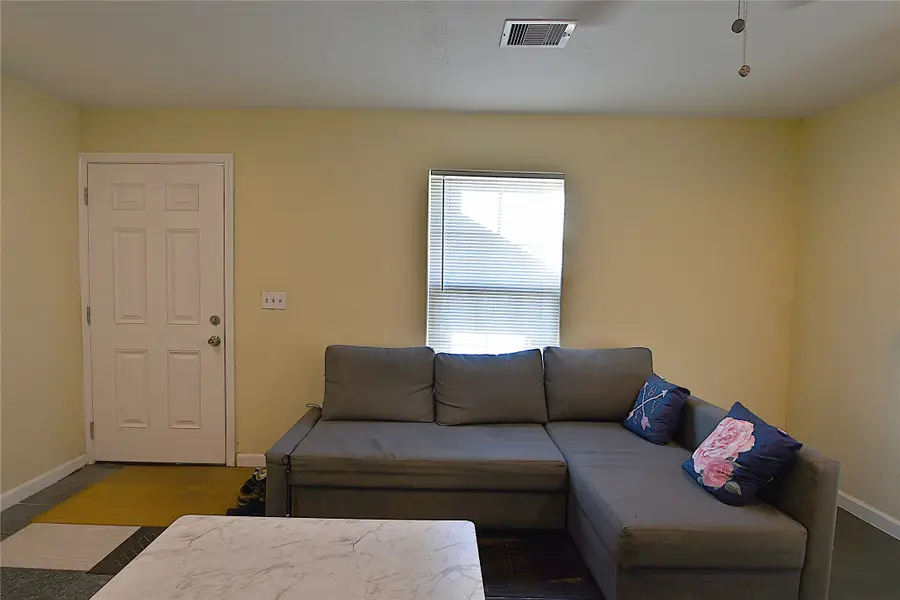 5811 Eastwood Street, Houston, TX 77021 - Image #2