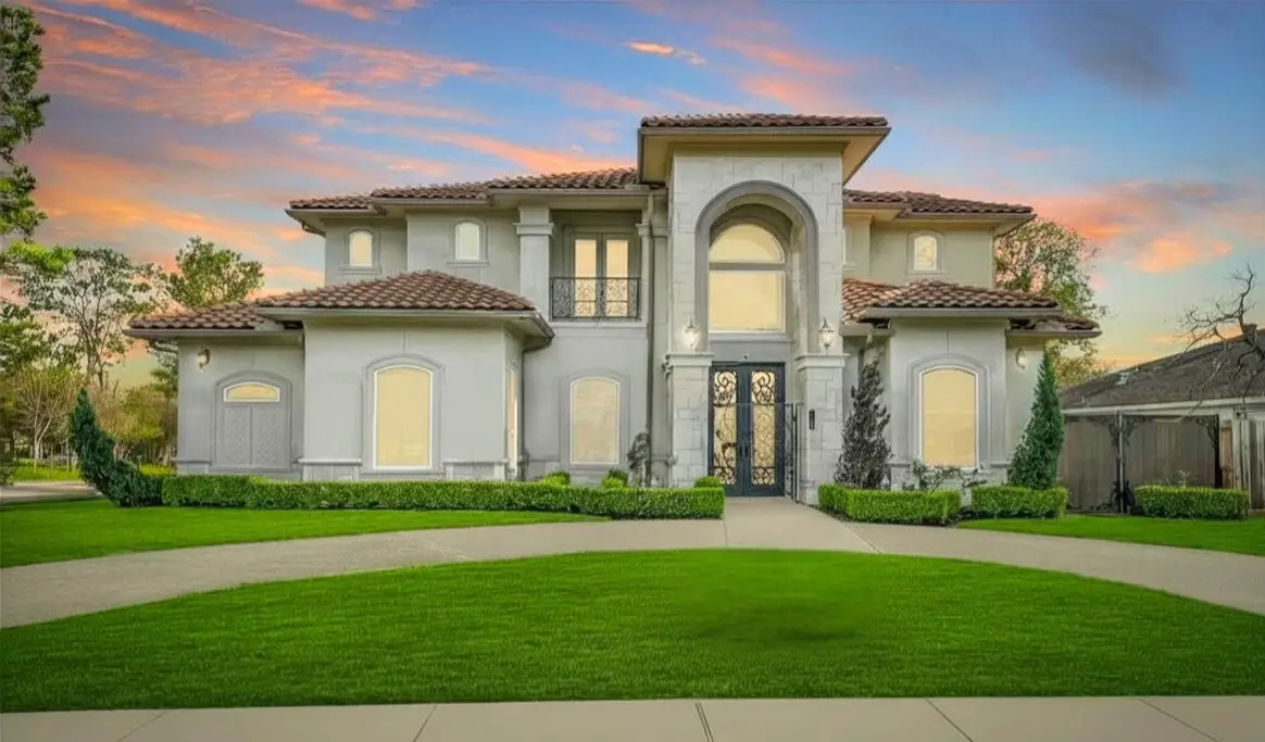 9761 Westview Drive, Houston, TX 77055 - #1