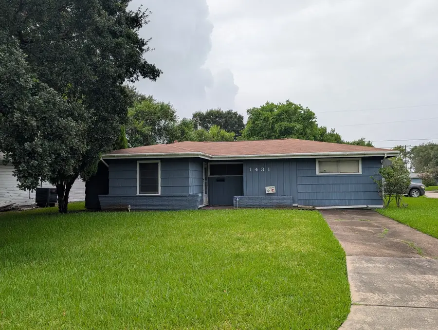 1431 15th Avenue N, Texas City, TX 77590 - #2