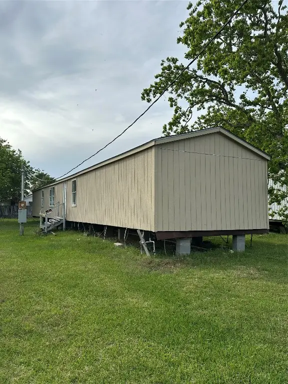 320 4th Street, San Leon, TX 77539