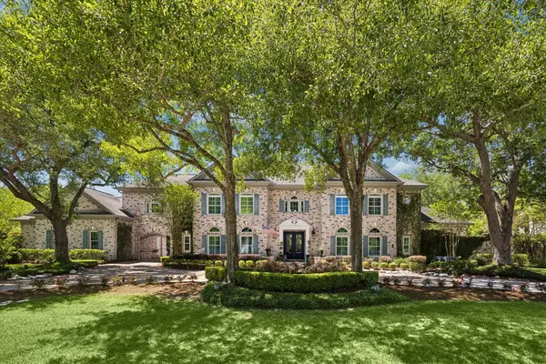 597 Piney Point Road, Piney Point Village, TX 77024