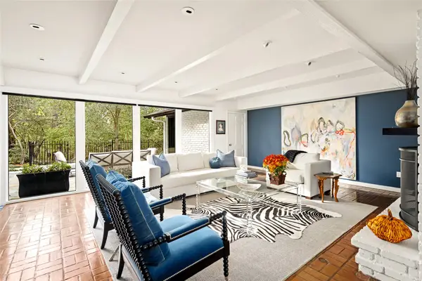 2115 Troon Street, Houston, TX 77019