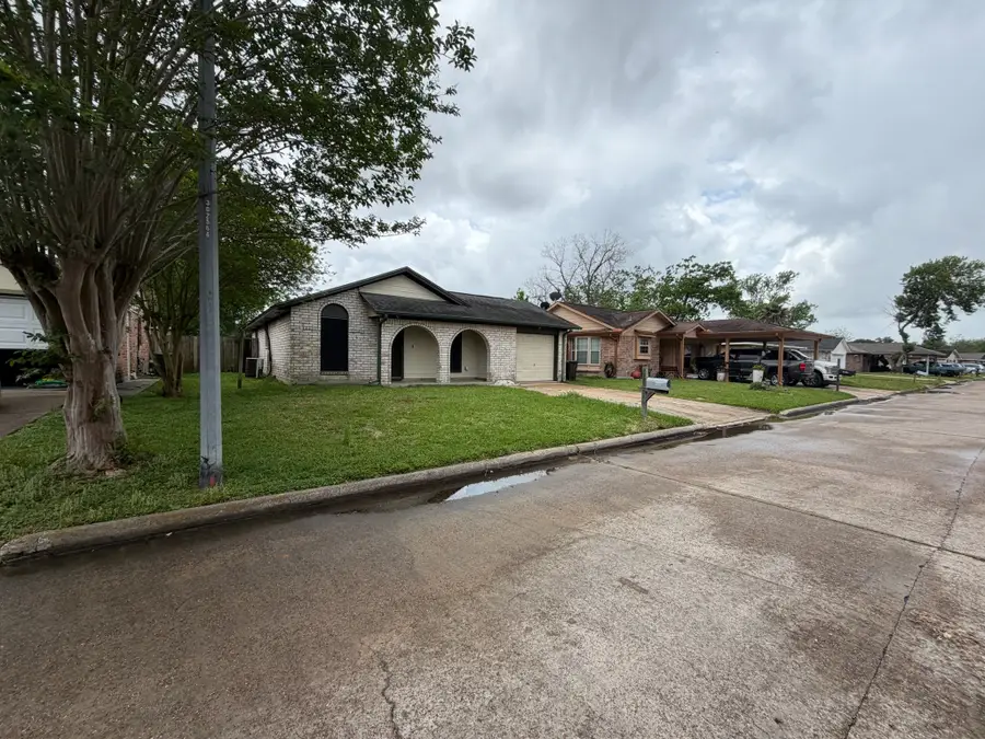 1422 Kappa Street, Pasadena, TX 77504 - #2
