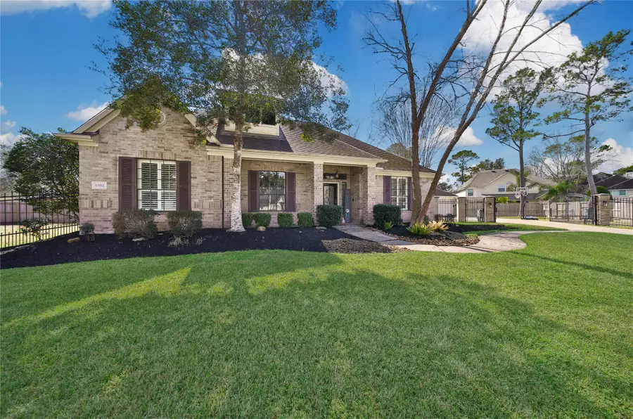 1002 Acorn Court, Friendswood, TX 77546 - #2